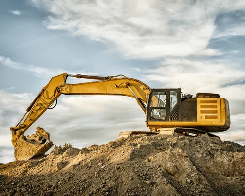 crating heavy machinery