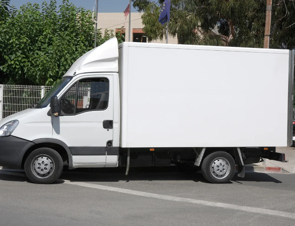 short-haul-vs.-long-haul-short-haul-truck-example