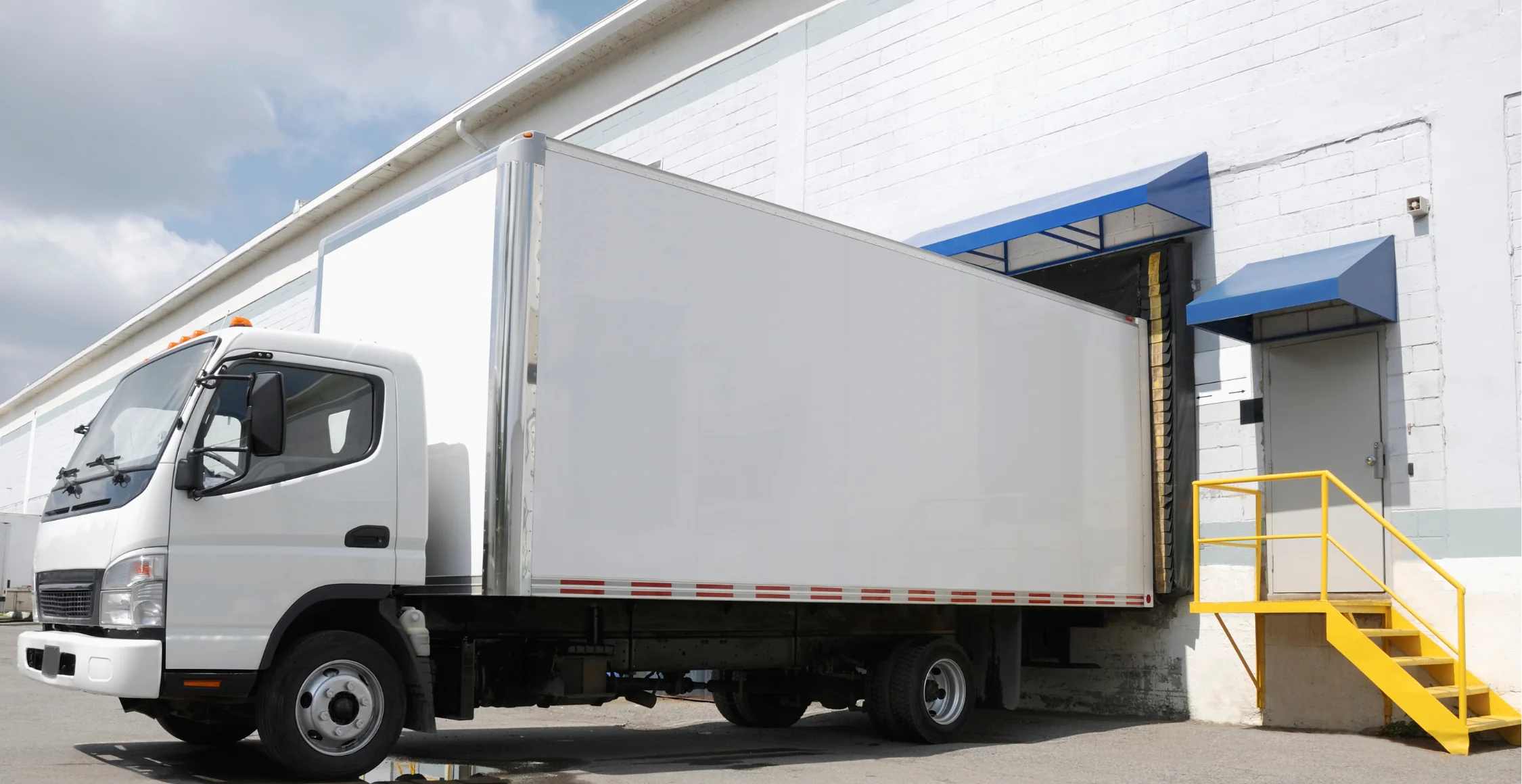 Terminal Shipping-truck-unloading-at terminal