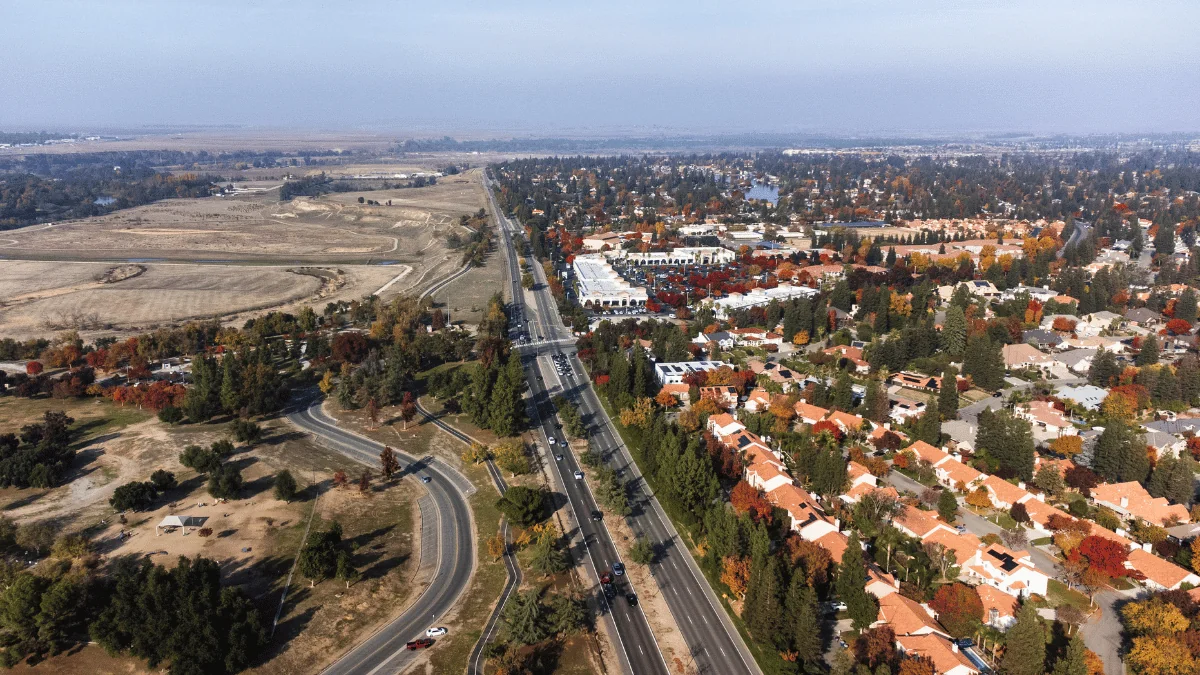 Fresno Freight Shipping major highway through Fresno suburbs