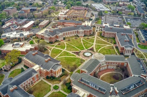 aerial view of a large public university in tuscaloosa alabama